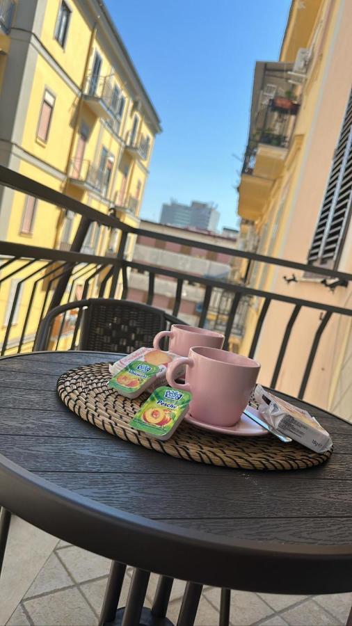 ナポリ Virgy House Bed & Breakfast エクステリア 写真