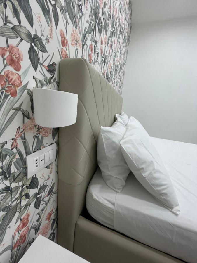 ナポリ Virgy House Bed & Breakfast エクステリア 写真