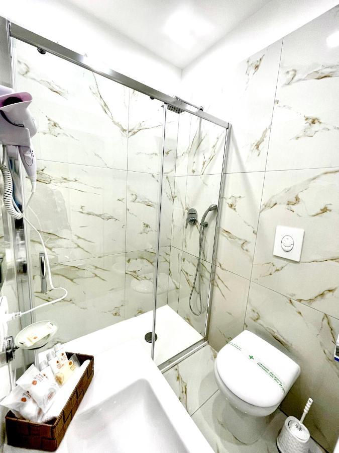 ナポリ Virgy House Bed & Breakfast エクステリア 写真